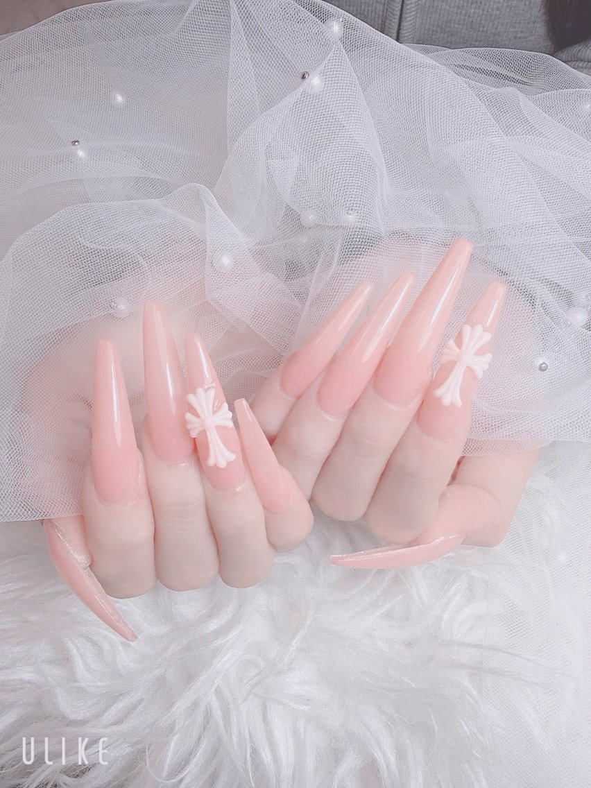 ネイル オーロラネイル クリアネイル フラッシュネイル フレンチネイル ジェルネイル ハンドネイル Sakura Nail Salonのネイルデザイン