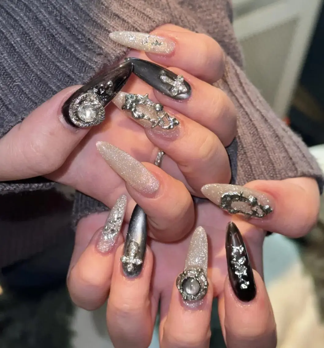 ネイル ハンドネイル ハンドケア 🍑 momo_nailのネイルデザイン