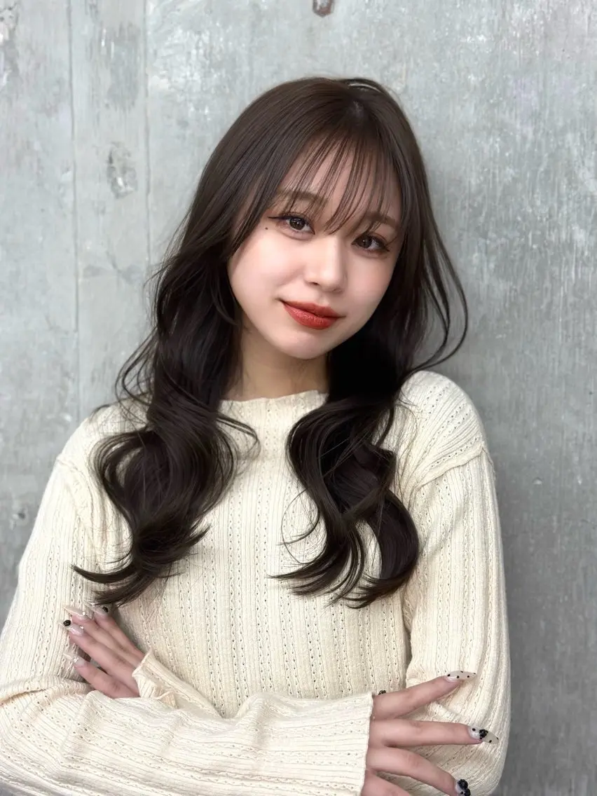 【メンテナンス✨️】前髪カット+透明感カラー+3stepオッジオット超音波トリートメントの写真