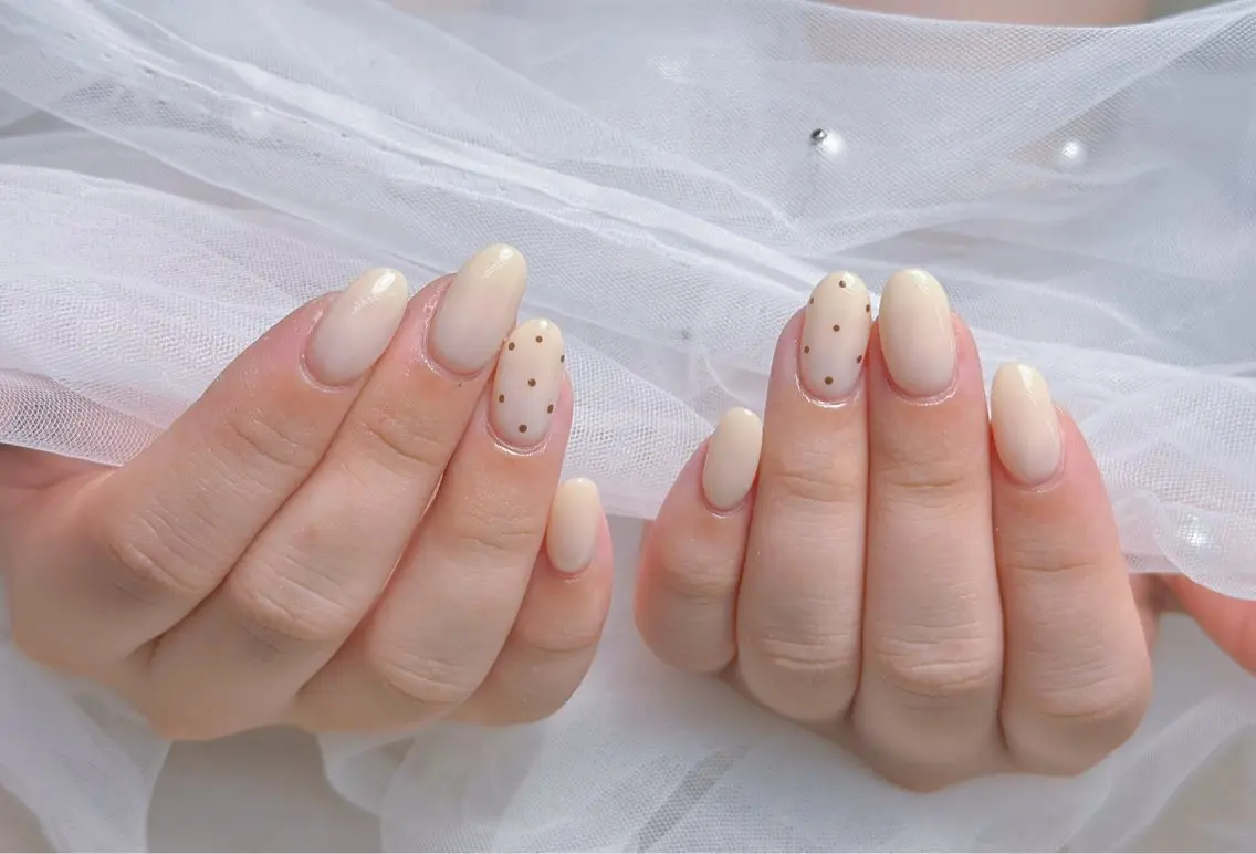 ネイル アートネイル ジェルネイル 韓国ネイル ニュアンスネイル ハンドネイル Luna Nail.Novaのネイルデザイン