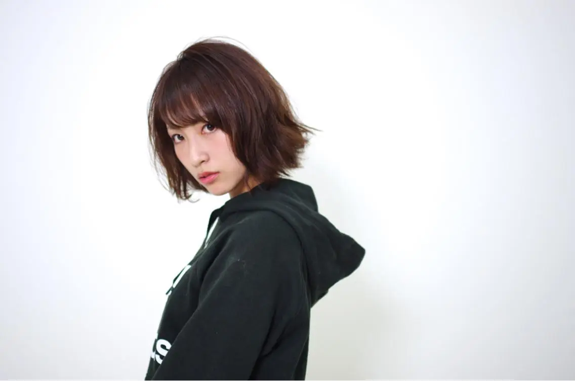 ショート カラー パーマ ボブ 藤井 仁紀のヘアスタイル