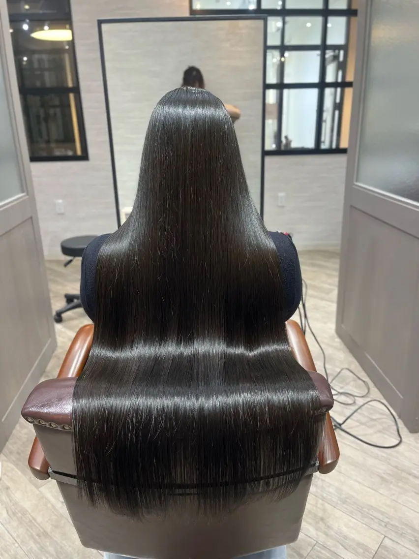 ロング カラー グレージュ オリーブグレージュ オリーブグレー 🫧ぷる艶カラー🫧 Yuubi🦩のヘアスタイル
