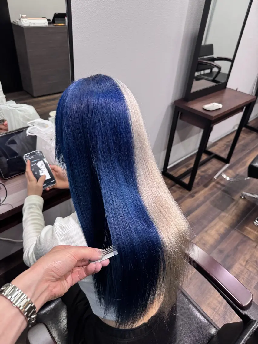ロング カラー ブルーカラー デザインカラー ハイトーンカラー 髪質改善 ロング ヘアカラー トリートメント 🆕ブリーチ髪質改善 🆕デザインカラーのヘアスタイル
