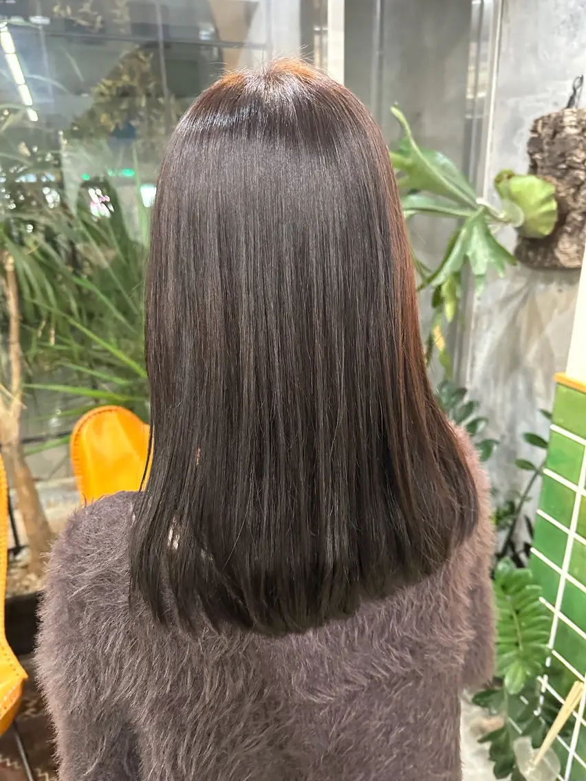 ミディアム カット ヘアカラー ゴブンノロク🫧たか ひろ/レイヤーカットのヘアスタイル
