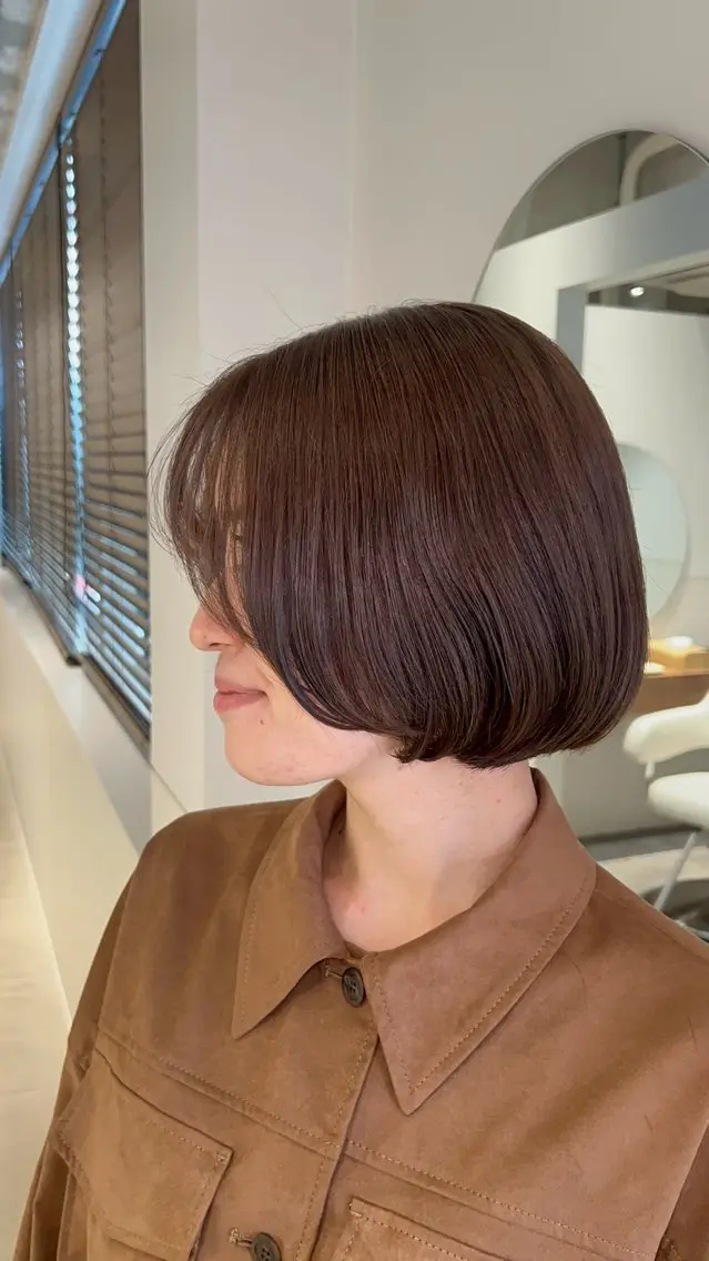 ショート カラー 透明感カラー ココアグレージュ グレージュ オタク特化美容師💟 チバコナツのヘアスタイル