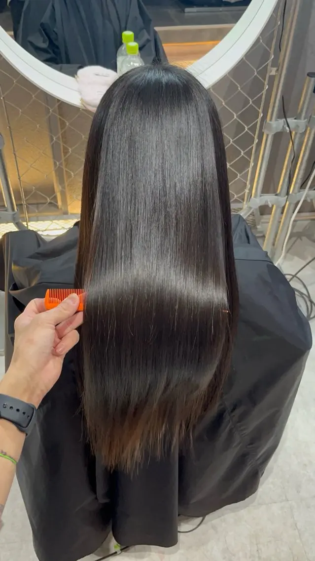 ロング 縮毛矯正 トリートメント CoCooN TAKUMAのヘアスタイル