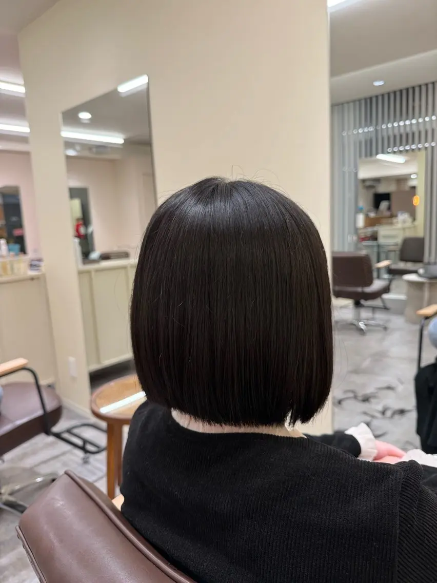 ミディアム カット トリートメント 山口 桃果のヘアスタイル