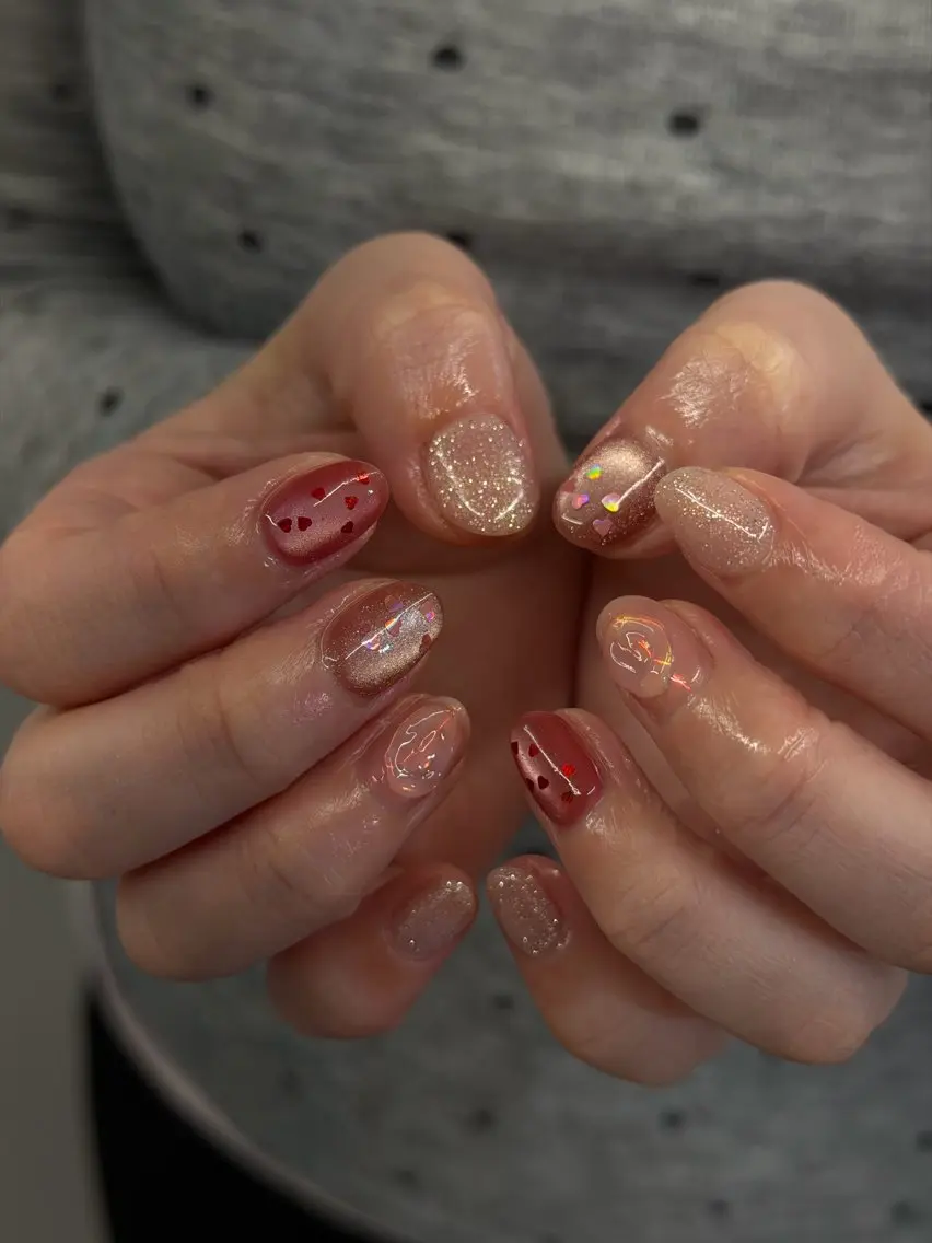 ネイル フラッシュネイル ジェルネイル ハート マグネットネイル ニュアンスネイル ハンドネイル ハンドケア Bana_ Nailのネイルデザイン