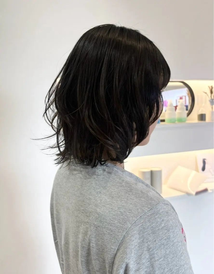 ミディアム ボブレイヤー ボブ 顔周りカット レイヤーカット EDAME /心奈のヘアスタイル
