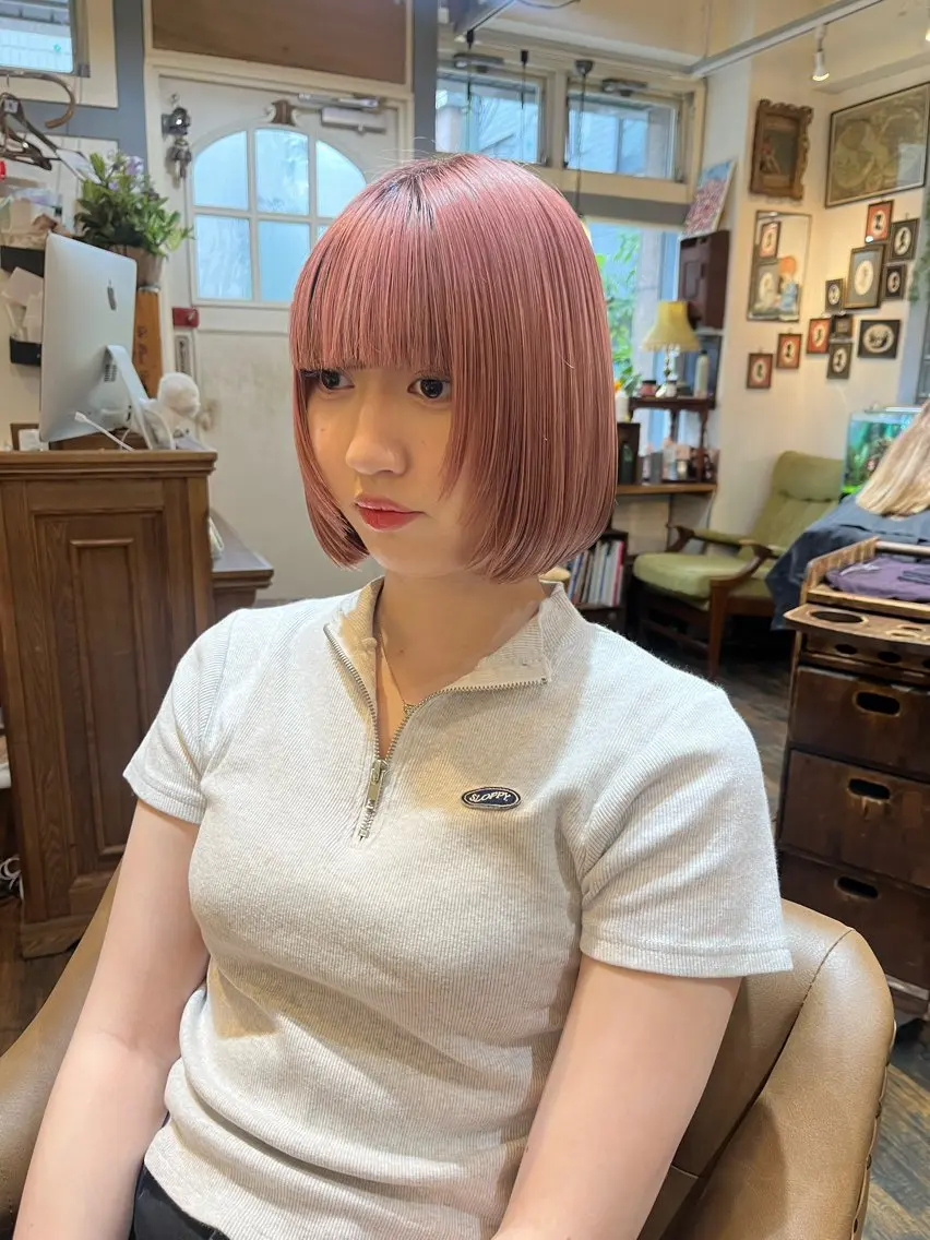 ショート カラー ボブ 顔周りカット レイヤーカット カット ヘッドスパ トレンドパーマ 🌱ショート/緒方椋のヘアスタイル