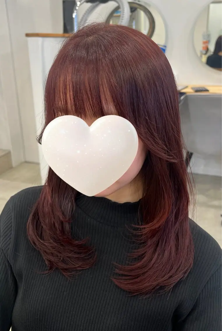 ミディアム カラー ブリーチ ブリーチなしカラー ピンクカラー レッドカラー シャギー 🫧うる艶ヘアー🫧 Yukaのヘアスタイル