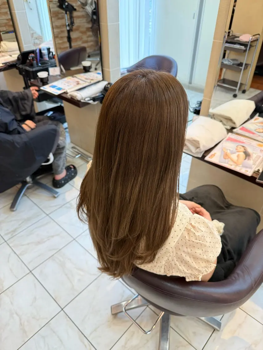 ロング レイヤーカット カット ヘアカラー トリートメント 篠崎 大翔のヘアスタイル