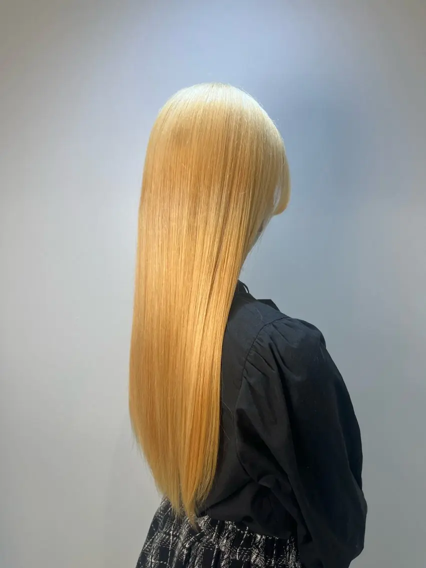 ロング ブリーチカラー特化 美容師/𝕐𝕌𝕀のヘアスタイル