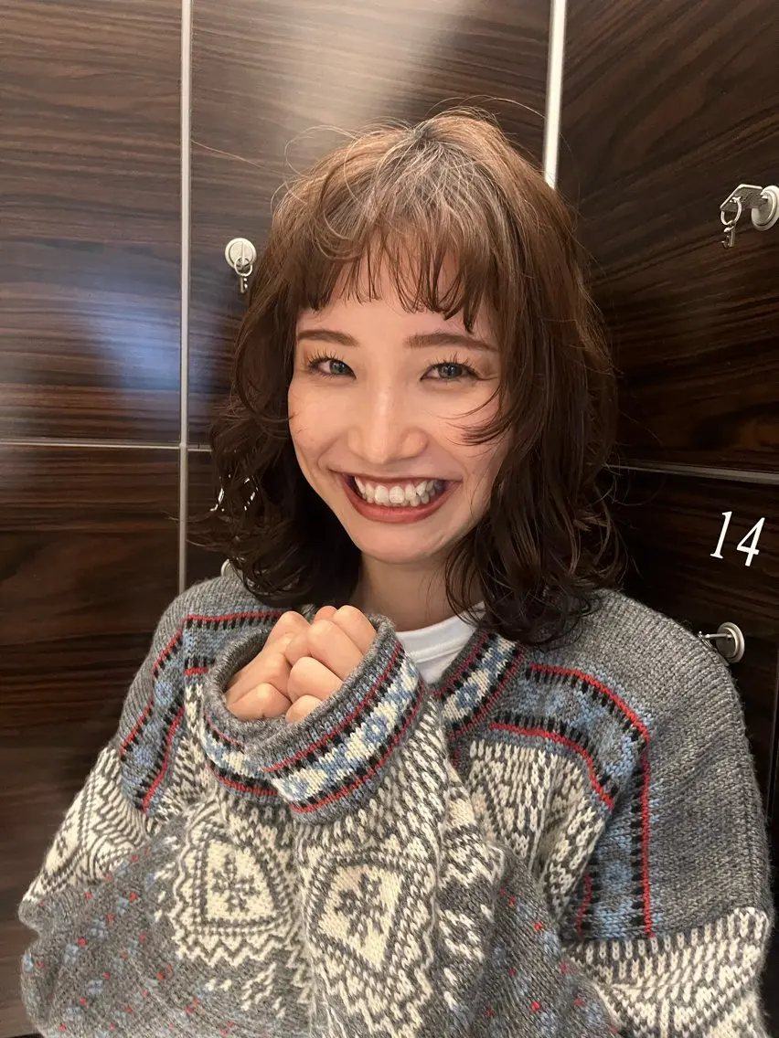 ミディアム パーマ 柔らかい艶暖色 レイヤー🫧姫汝のヘアスタイル