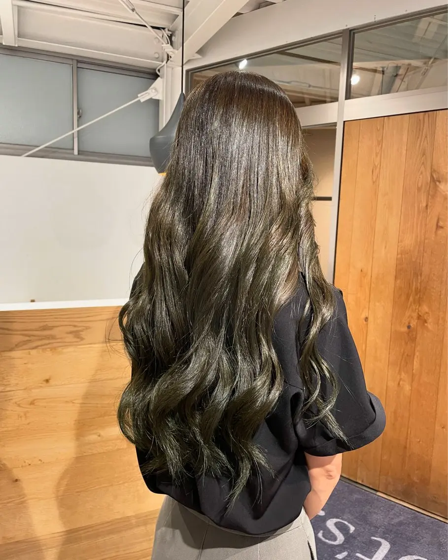 ロング 長瀬 友樹のヘアスタイル