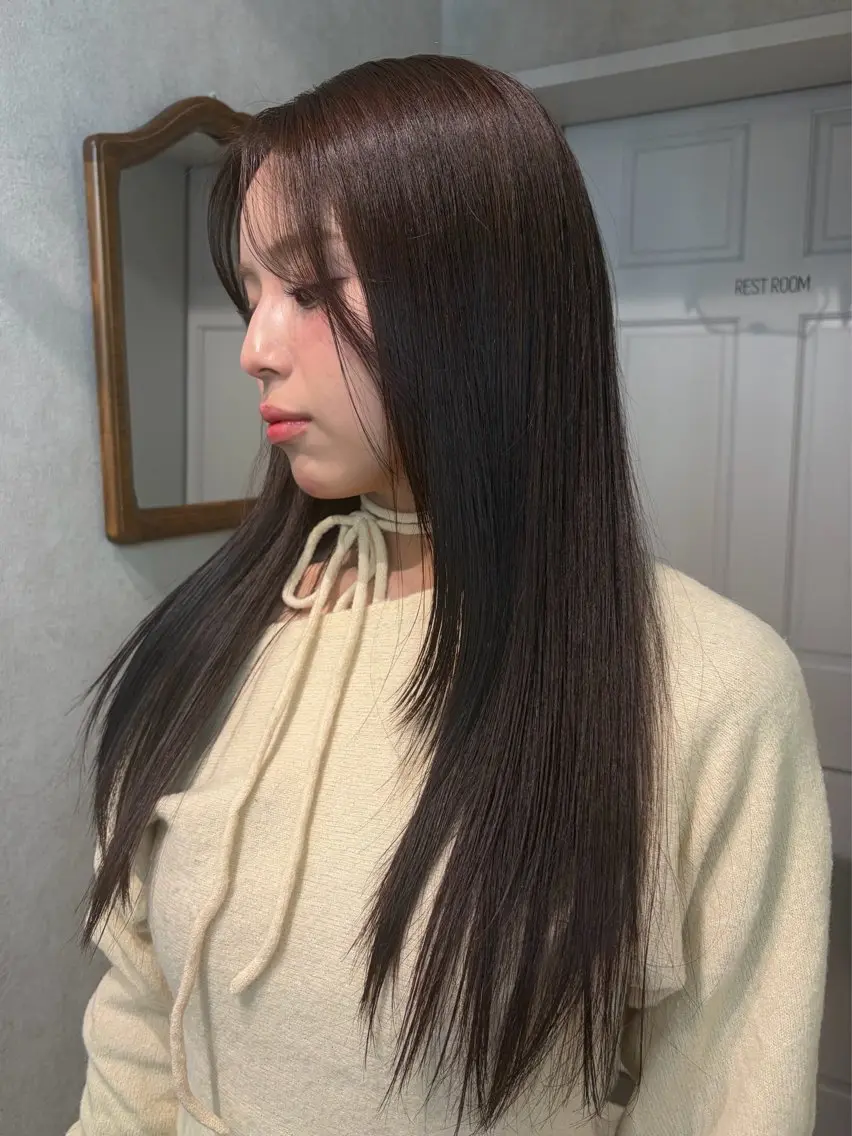 ロング カラー アッシュ アッシュブラウン ブラウンカラー ヘアカラー 透明感カラー🫧🎀 まりなのヘアスタイル