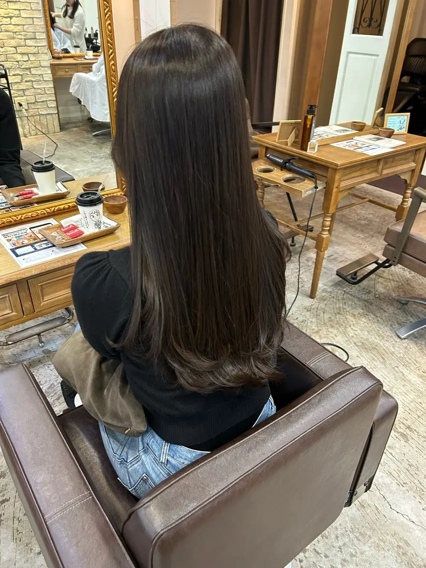 ロング カラー カット 縮毛矯正 トリートメント 小澤 一稀のヘアスタイル