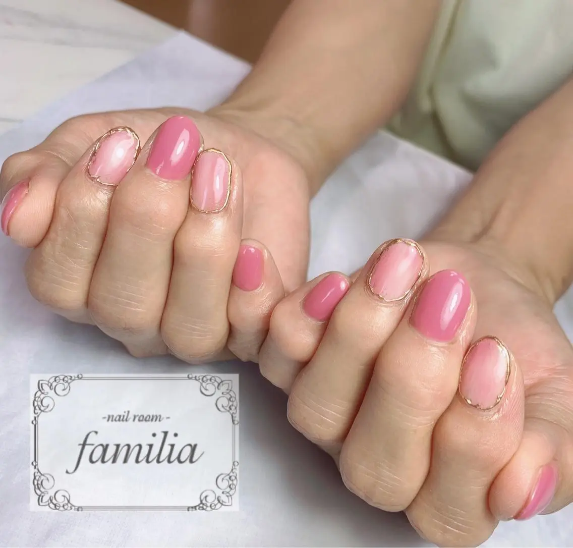 ネイル ハンドネイル -nailroom- familiaのネイルデザイン