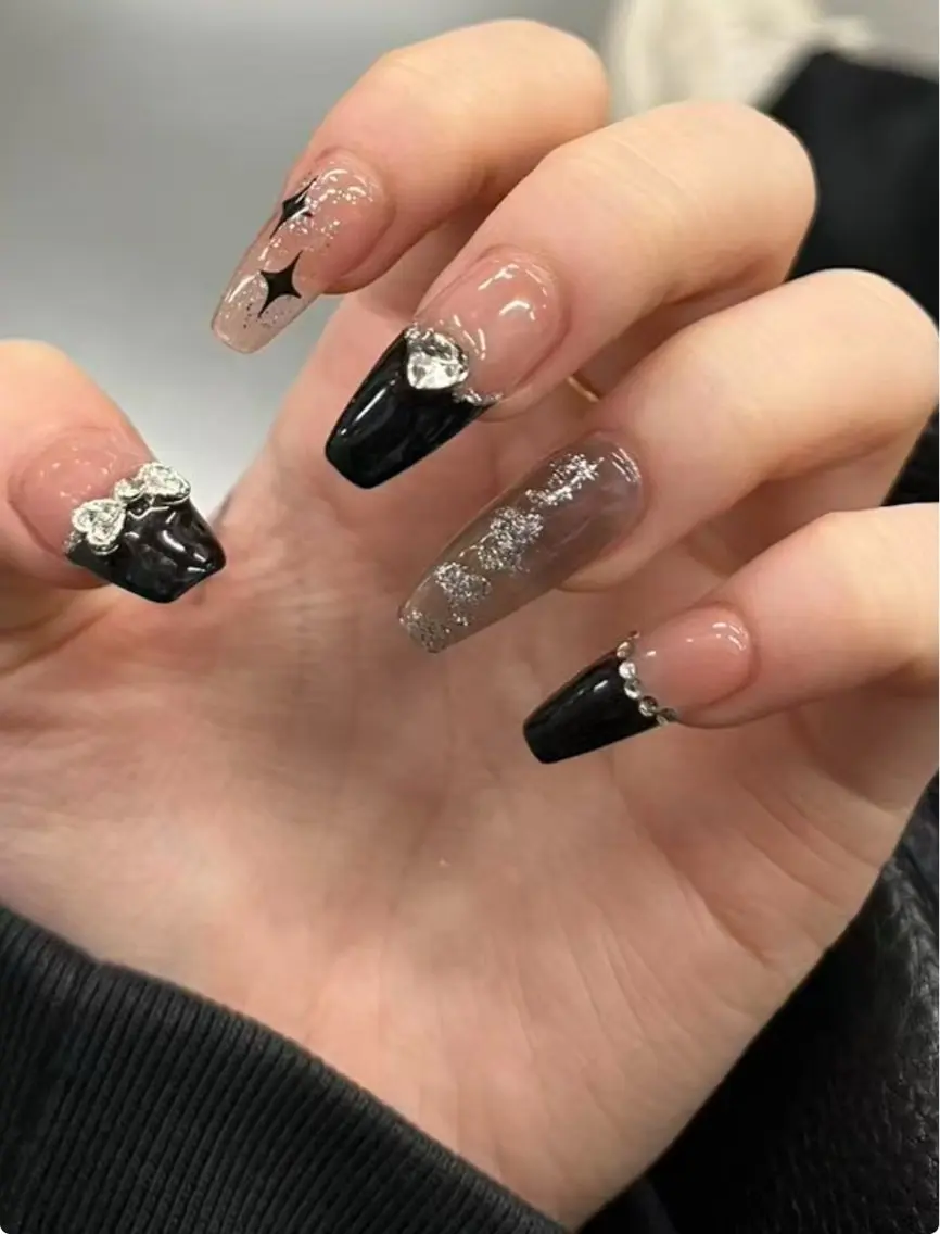 ネイル シンプルネイル liora nail yzのネイルデザイン
