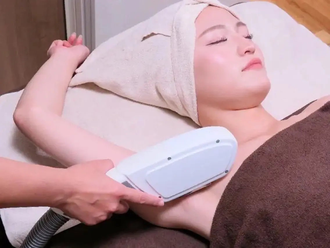 【女性・男性】ワキ脱毛¥500の写真