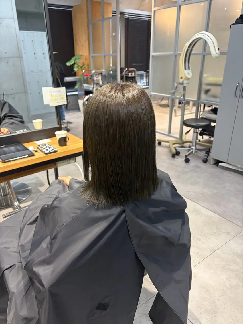カラー リナ⚡️ newi池袋のヘアスタイル