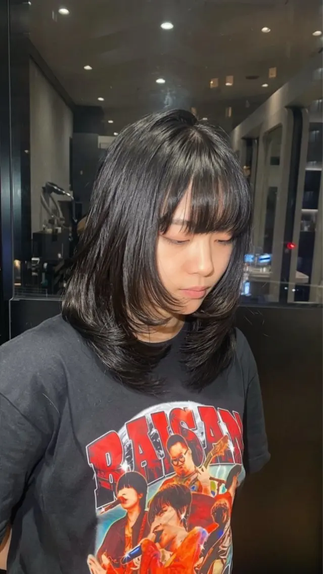 ミディアム カット 上品なダブルカラー✨ 藤江 広人のヘアスタイル