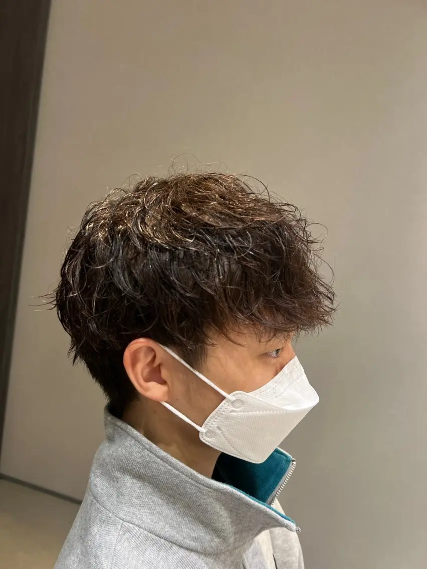 ショート パーマ メンズ カット パーマ 梅田茶屋町メンズ 専門美容師 山元一平のヘアスタイル