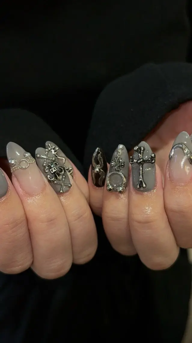 ネイル ハンドネイル フットネイル さゆり￤推しキャラ ￤ロングネイル🩷のネイルデザイン