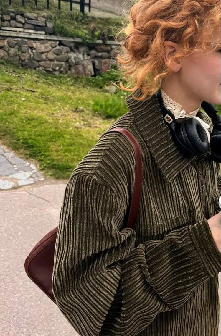 ロング カラー ヘアカラー momona english okのヘアスタイル