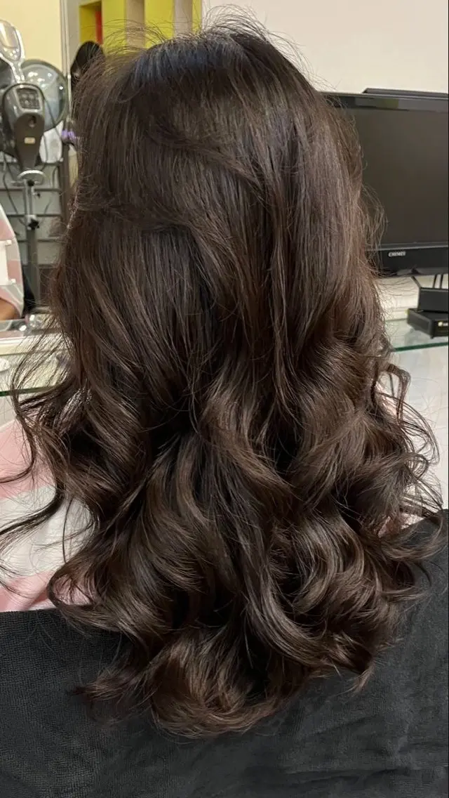 セミロング カラー パーマ カット ヘアカラー 表参道🌿赤み消し カラー/チナツのヘアスタイル