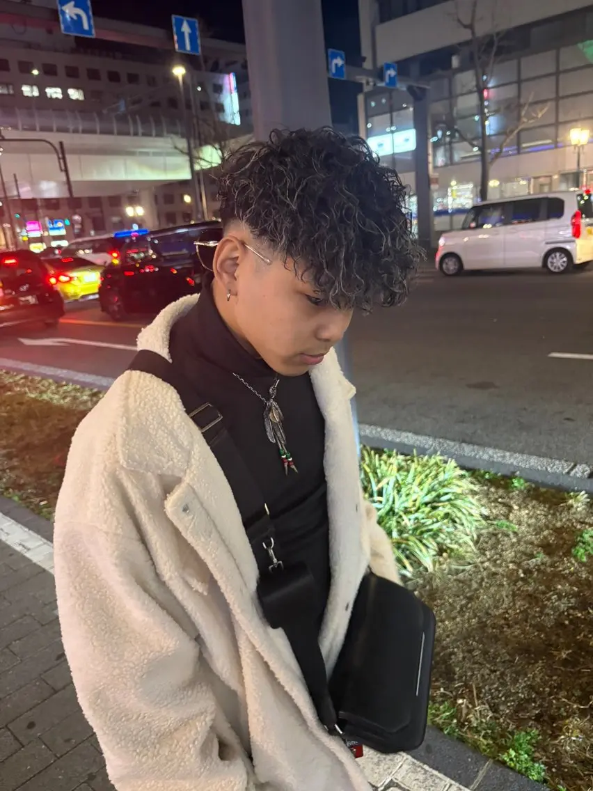 カラー パーマ メンズ カット ヘアカラー パーマ 嶋田 海輝斗のヘアスタイル