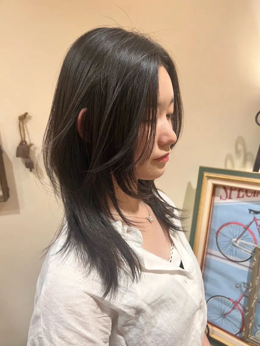 セミロング カット 縮毛矯正 トリートメント 韓国スタイル🫧 サーシャのヘアスタイル