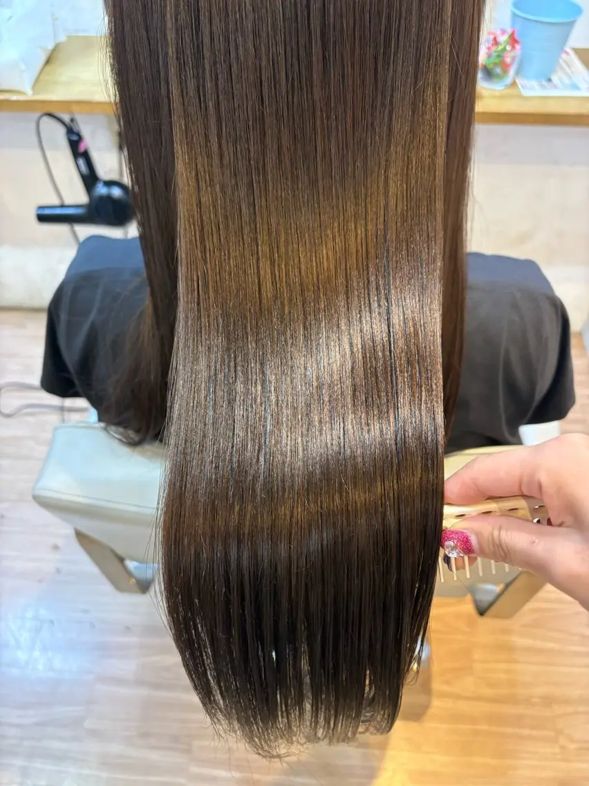 カラー ヘアカラー トリートメント 韓国ヘアー🇰🇷 MIWAのヘアスタイル