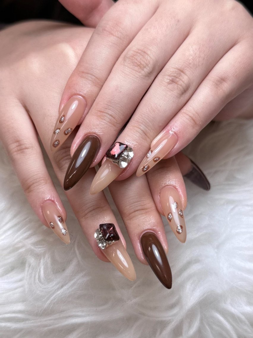 ネイル アートネイル 成人式 ジェルネイル ニュアンスネイル 夏ネイル ハンドネイル Jenn Nail Salonのネイルデザイン