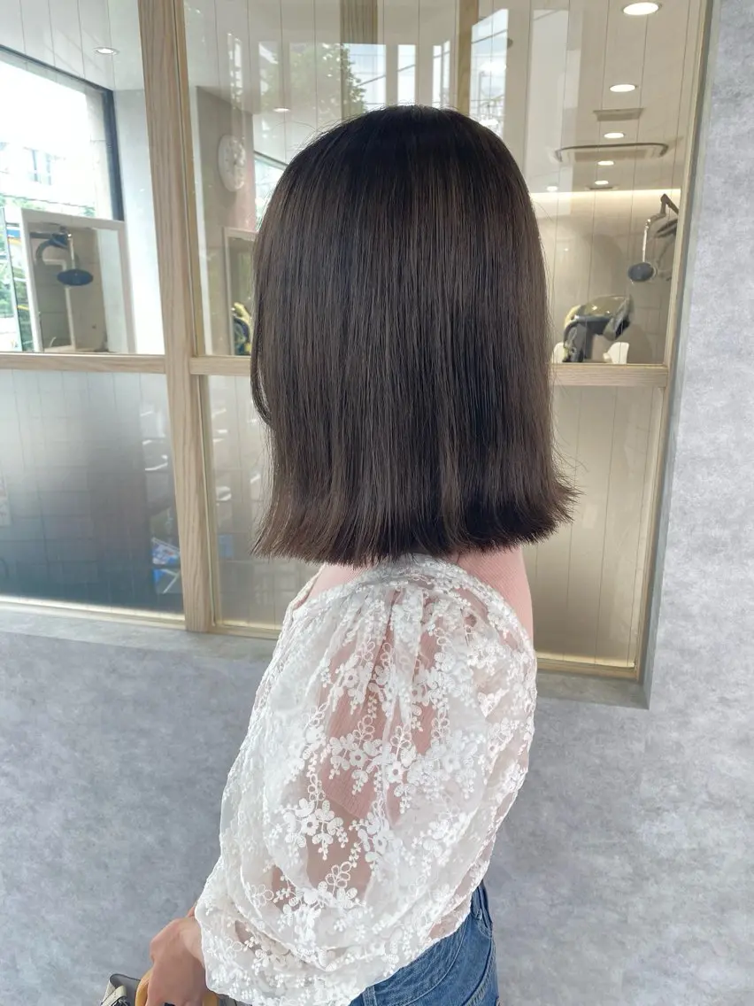 カラー outil mireiのヘアスタイル