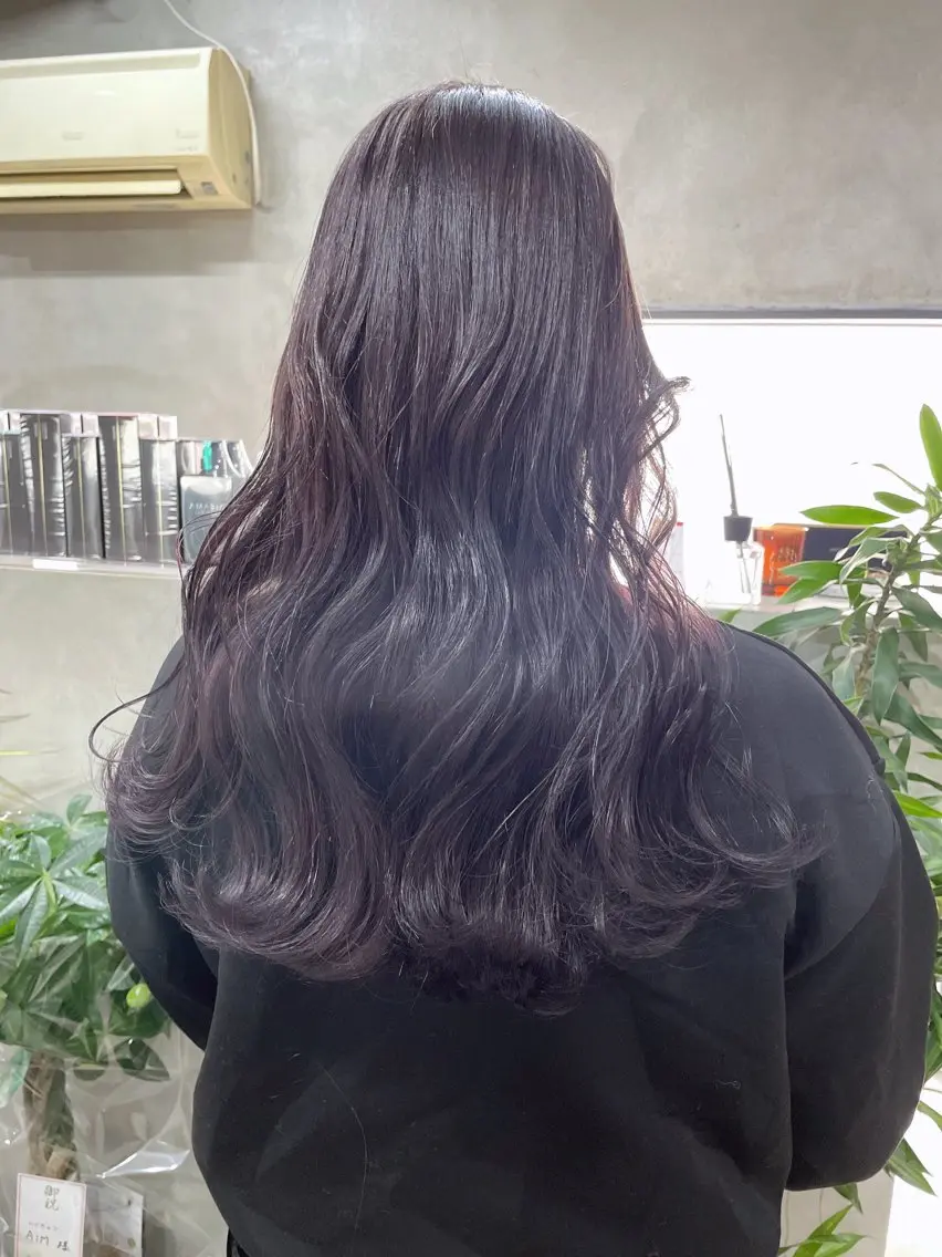 ロング カラー ラベンダーカラー AIRI layer cut hairのヘアスタイル