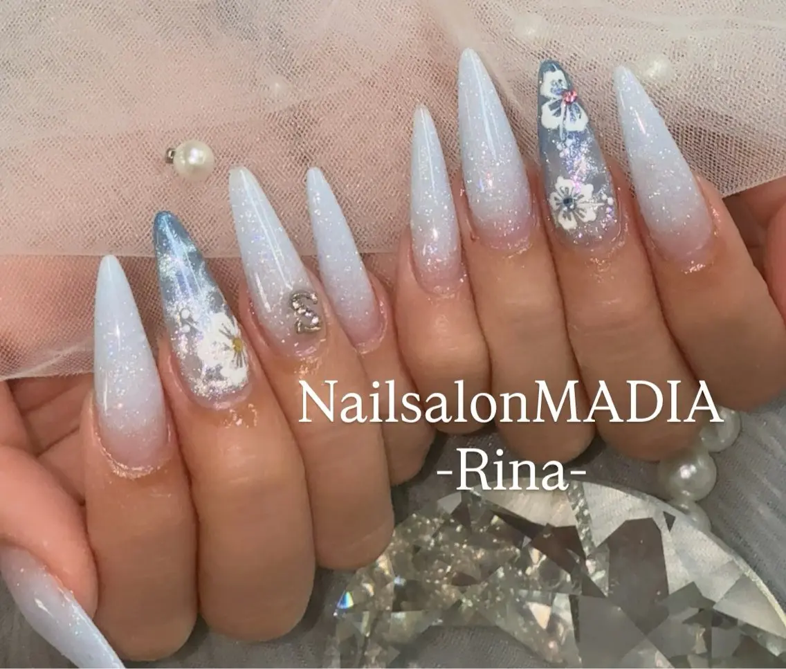 ネイル ハンドネイル MADIA ___rinaのネイルデザイン