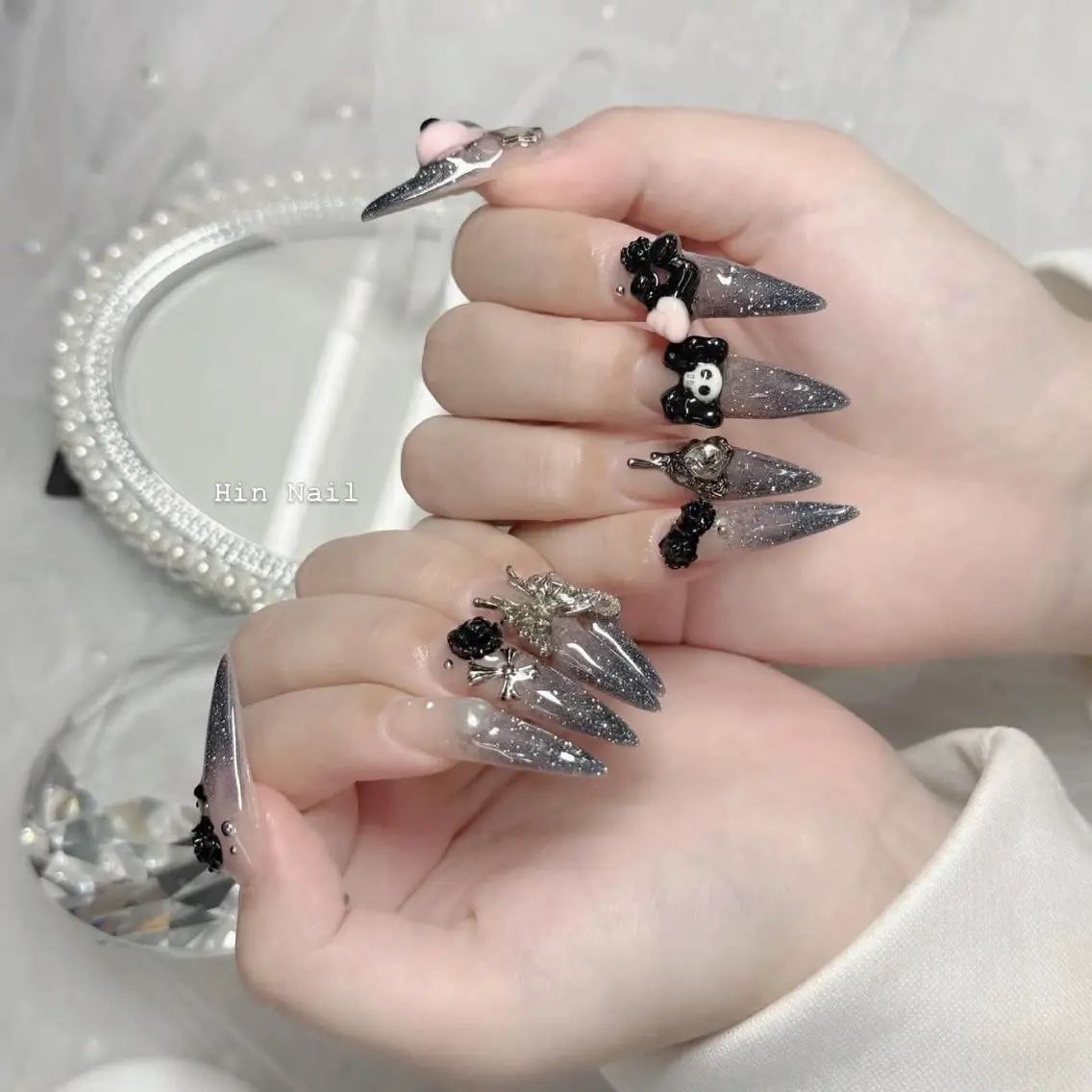 ネイル ハンドネイル Hin Nail 日本橋店のネイルデザイン