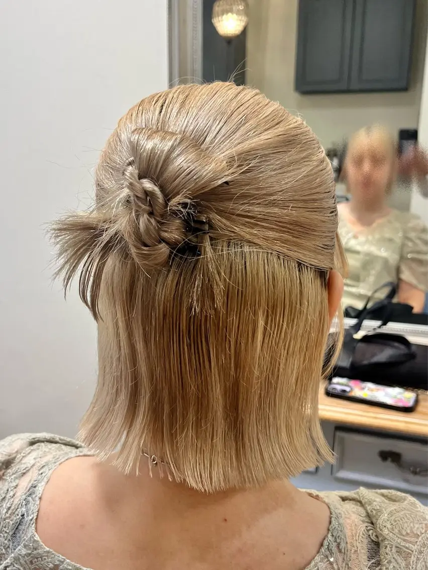 ミディアム ボブ ヘアセット 君山 希美のヘアスタイル