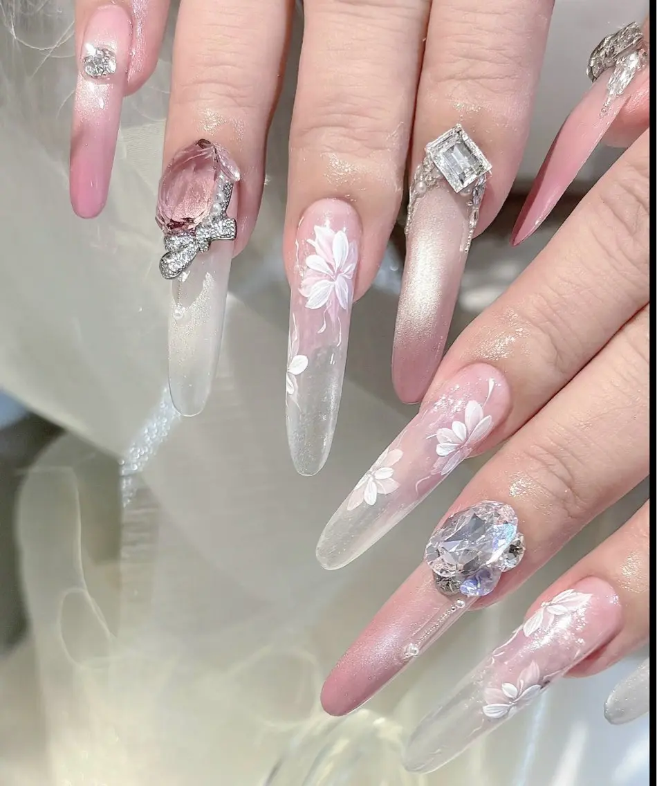 ネイル ハンドネイル D-BEAUTY Nailsalonのネイルデザイン
