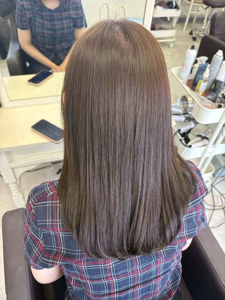 セミロング カラー オリーブカラー ヘアカラー トリートメント 🦈プルエクステ🦈 shizuku✨️のヘアスタイル