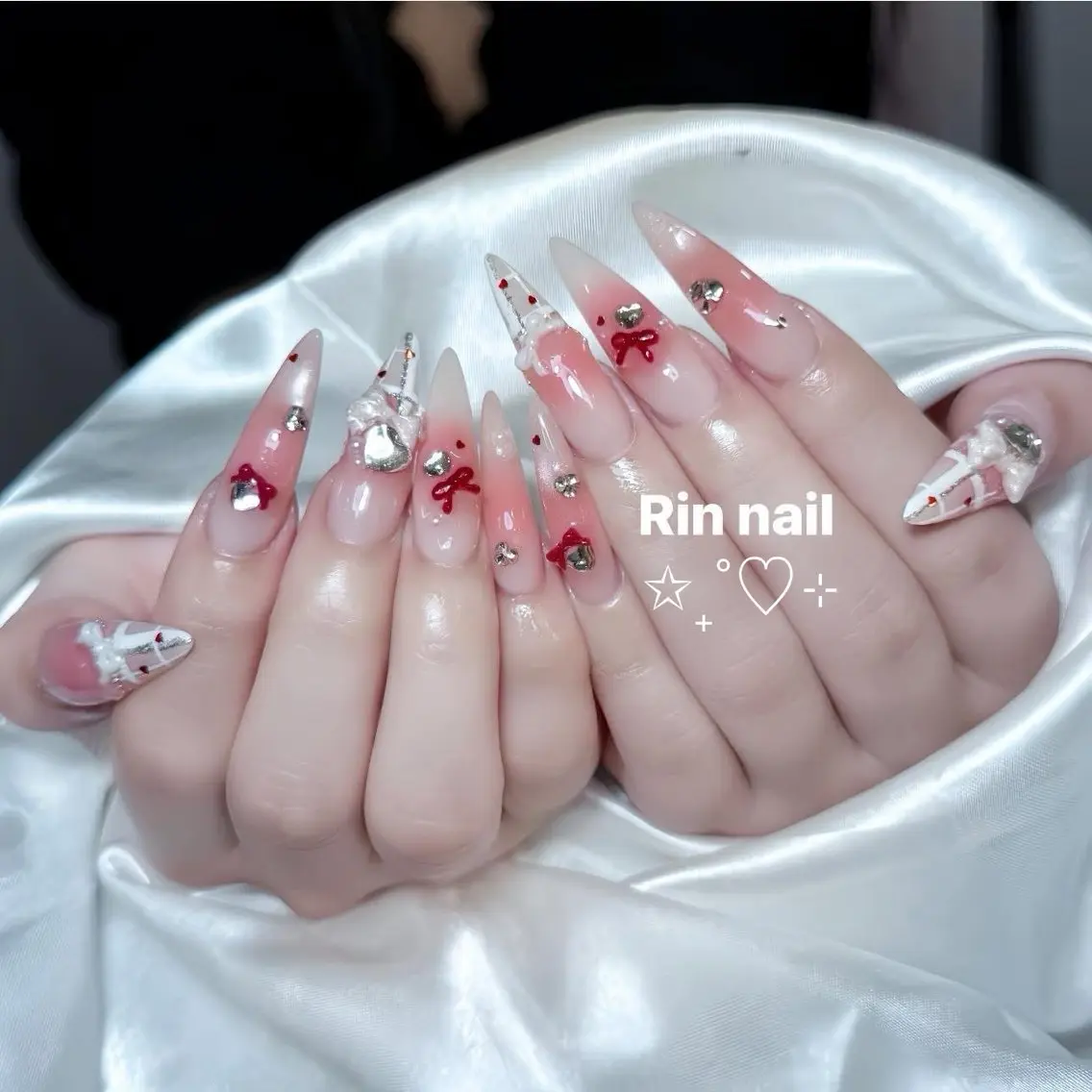 ネイル アートネイル ジェルネイル ロングネイル ニュアンスネイル スカルプネイル ハンドネイル Rin Nail 新大久保店のネイルデザイン