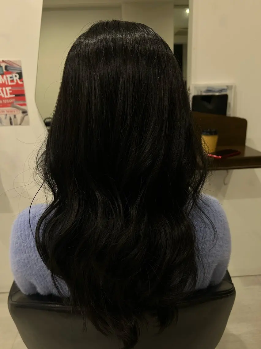 ロング カラー 黒髪 ブルーカラー ブルーブラック ヘアカラー トリートメント 🎀🫧西村 眞美🎀🫧のヘアスタイル
