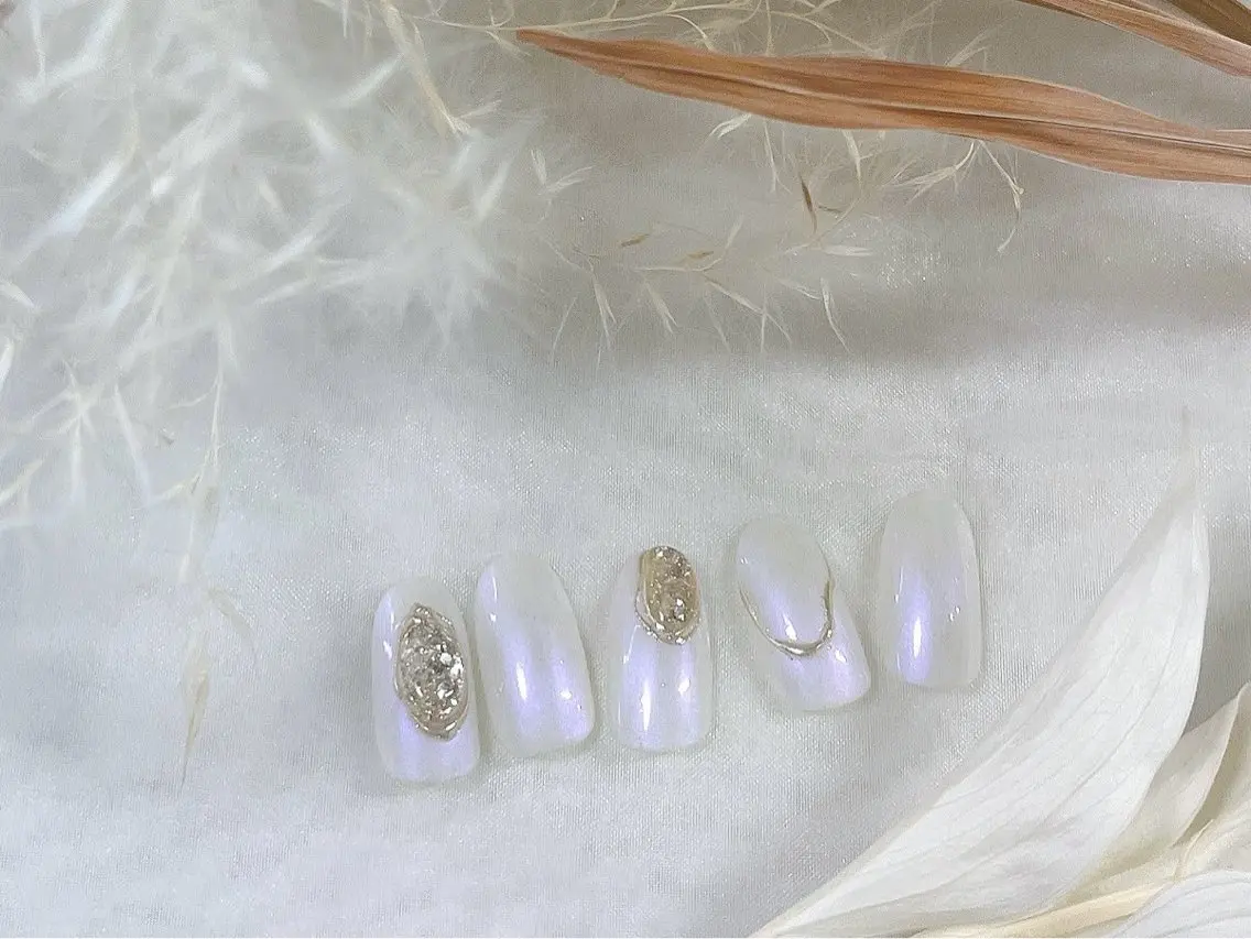ネイル オーロラネイル ブルー フットネイル フレンチネイル ジェルネイル kiki nail たまプラーザのネイルデザイン