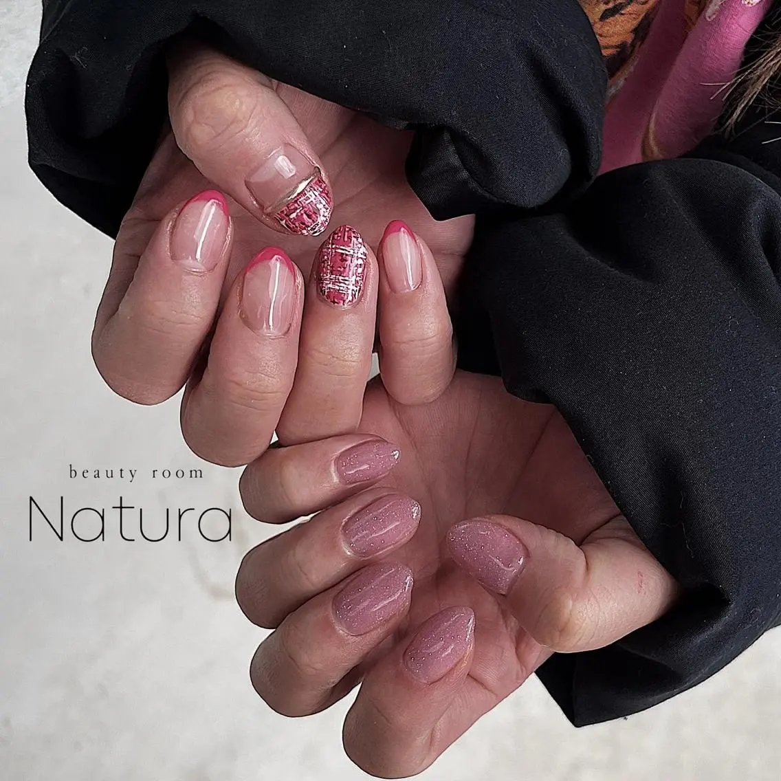 ネイル マツエク・マツパ アイブロウ ハンドネイル beautyroom Naturaのネイルデザイン