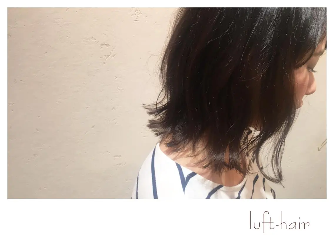 ミディアム むらかみ みかのヘアスタイル