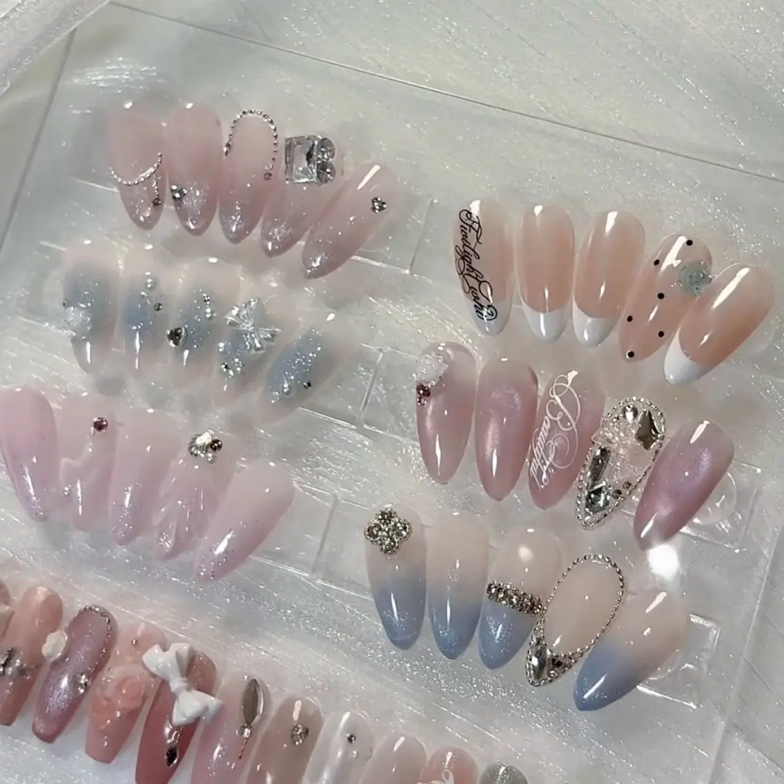 ネイル ハンドネイル hina ★のネイルデザイン