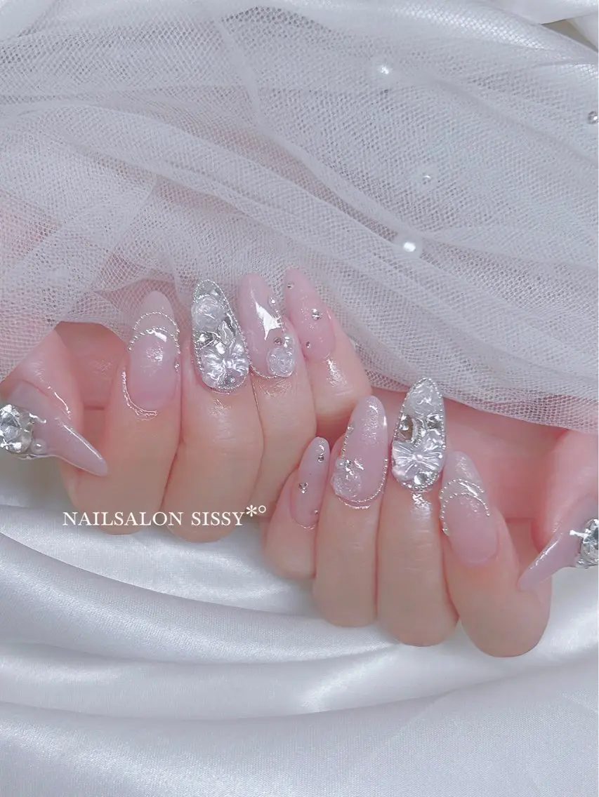 ネイル ハンドネイル sissy suzukaのネイルデザイン