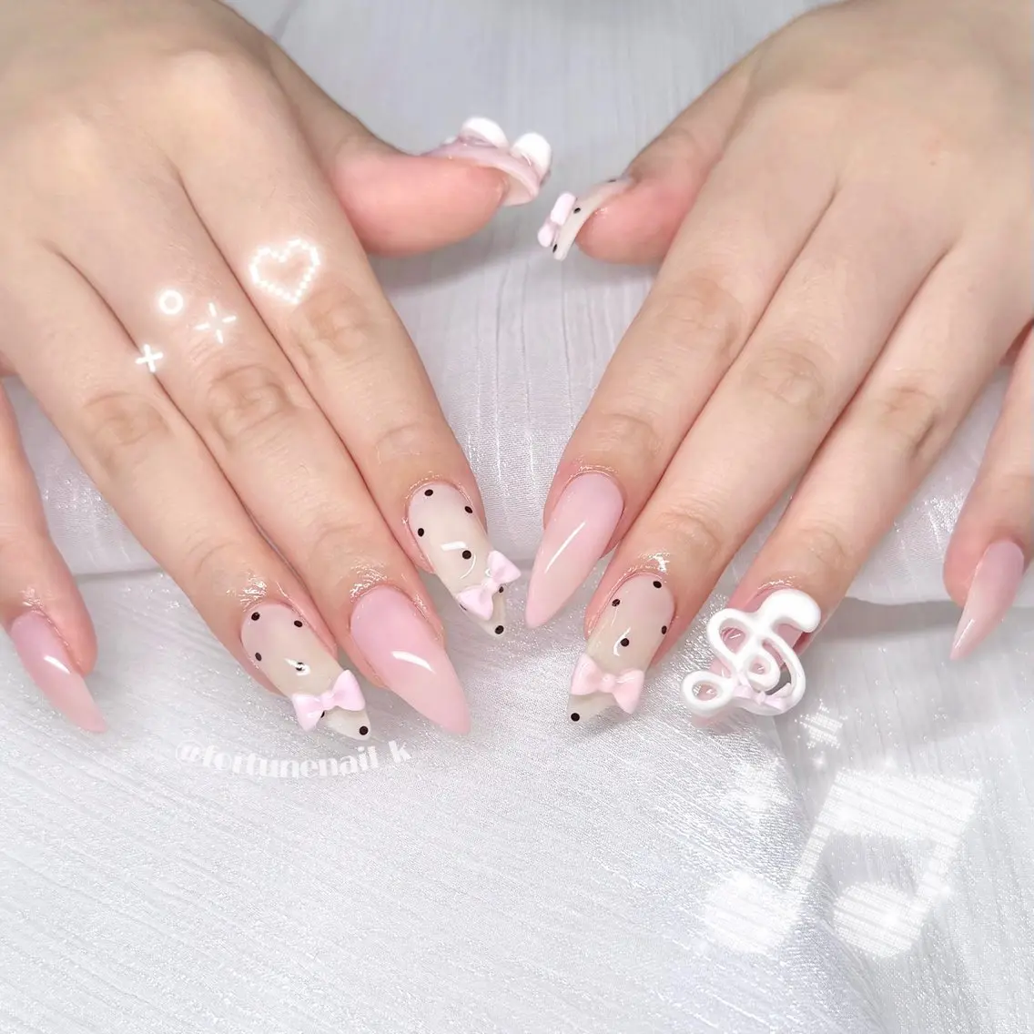 ネイル ハンドネイル 🤍kanane 🤍✩.*のネイルデザイン