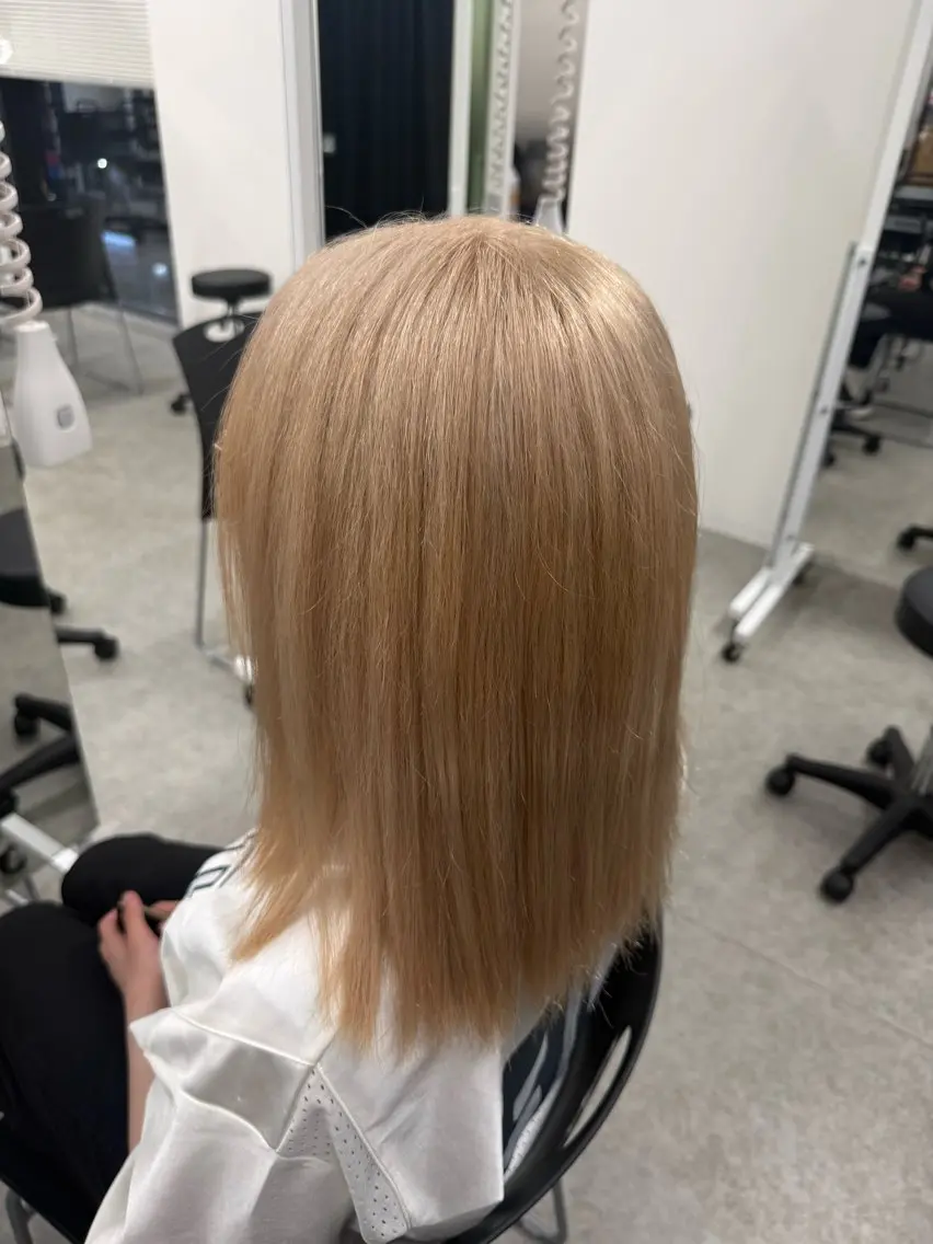 カラー chino /艶カラー🤍のヘアスタイル